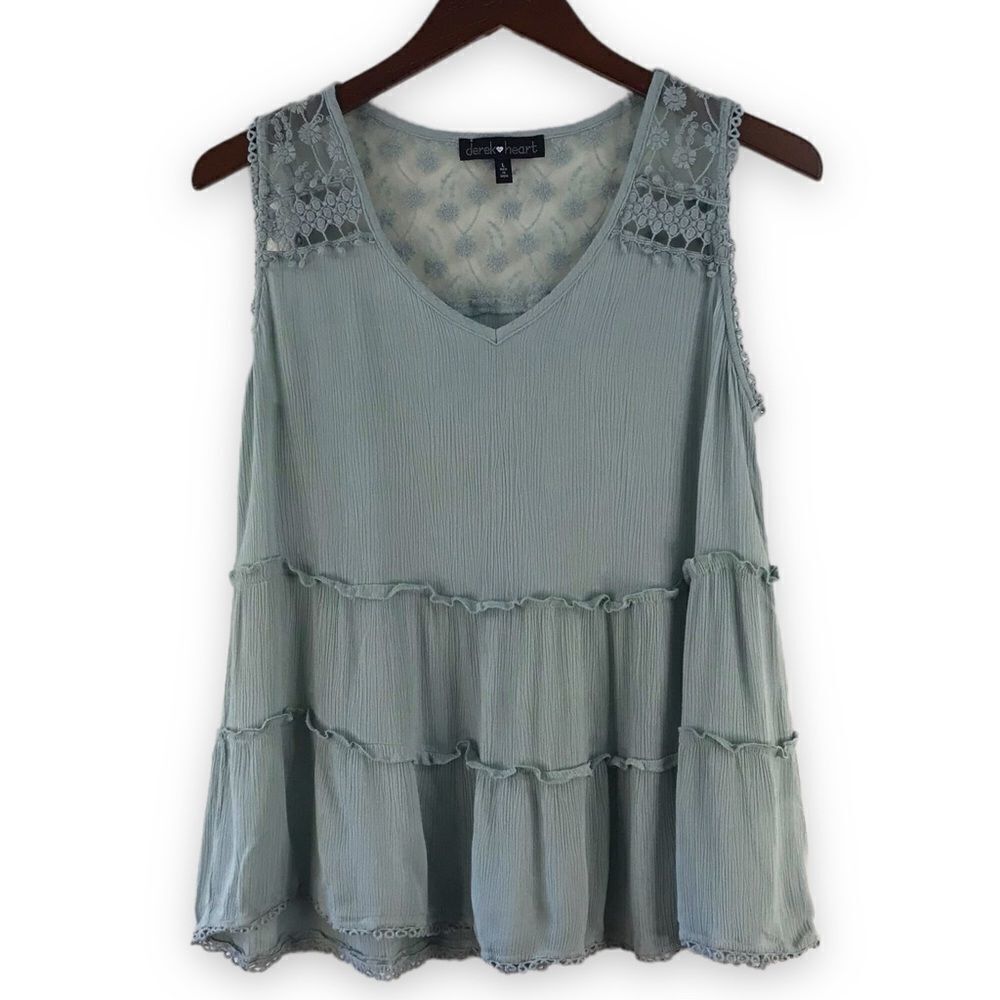 Derek Heart sage green tank top‎ size L